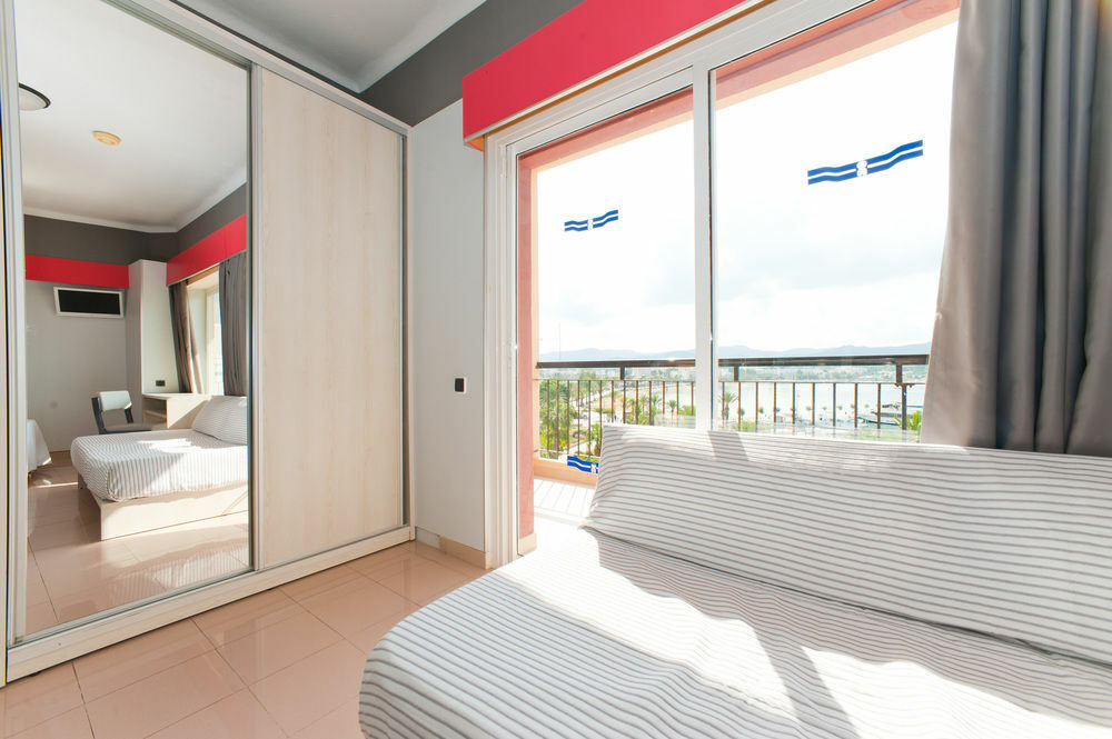 The Red Hotel By Ibiza Feeling - Adults Only Sant Antoni de Portmany Exterior foto