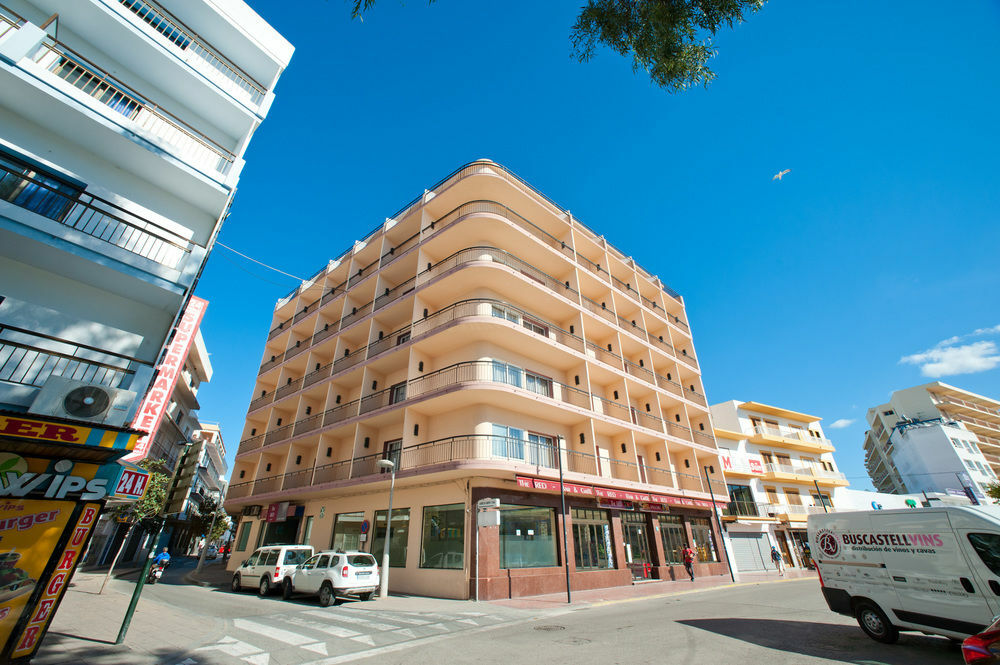 The Red Hotel By Ibiza Feeling - Adults Only Sant Antoni de Portmany Exterior foto