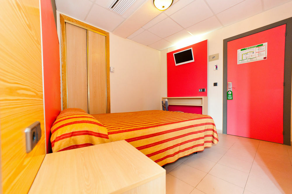 The Red Hotel By Ibiza Feeling - Adults Only Sant Antoni de Portmany Exterior foto